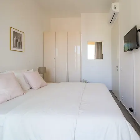 Sky With Sea View In Delmar Appartement Budva